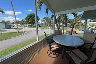 6120 Holly Ln, Lantana, FL 33462 - Photo 49