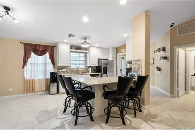 940 SW Tamarrow Place, Stuart, FL 34997 - Photo 9