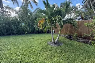 590 NE Lima Vias, Jensen Beach, FL 34957 - Photo 33