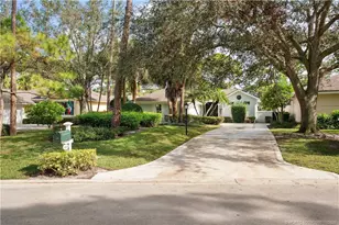 1018 Carolina Cir SW, Vero Beach, FL 32962 - Photo 5