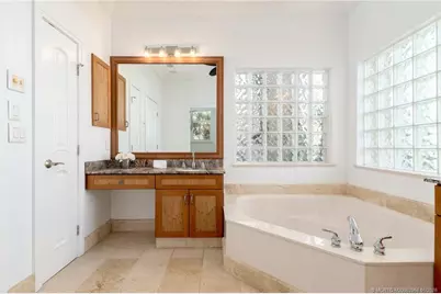 1826 SE Killean Court, Port Saint Lucie, FL 34952 - Photo 17