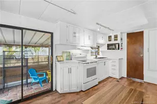 580 Nettles Blvd, Jensen Beach, FL 34957 - Photo 7