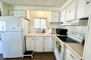 6453 Birch Ln, Lantana, FL 33462 - Photo 3