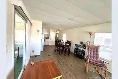 6453 Birch Lane, Lantana, FL 33462 - Photo 17