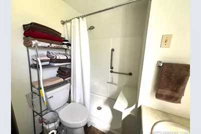 6453 Birch Lane, Lantana, FL 33462 - Photo 11