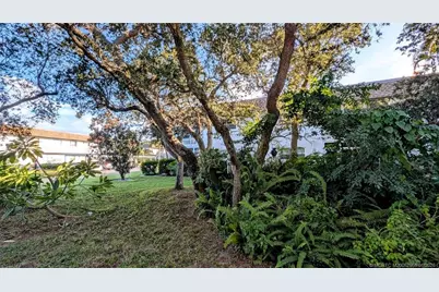 2950 SE Ocean Boulevard #5-2, Stuart, FL 34996 - Photo 15