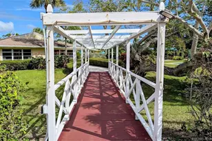 2950 SE Ocean Blvd, Stuart, FL 34996 - Photo 13