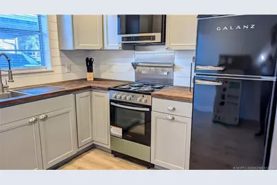 2950 SE Ocean Boulevard #5-2, Stuart, FL 34996 - Photo 3