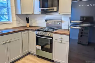 2950 SE Ocean Blvd, Stuart, FL 34996 - Photo 3