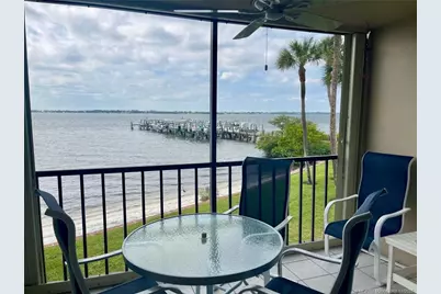 4540 NE Sandpebble Trace #203, Stuart, FL 34996 - Photo 5