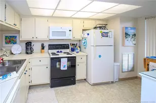 4540 NE Sandpebble Trce, Stuart, FL 34996 - Photo 15