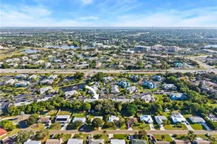 1656 SE Green Acres Cir, Port Saint Lucie, FL 34952 - Photo 17