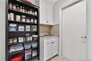 1526 NW Buttonbush Cir, Palm City, FL 34990 - Photo 19