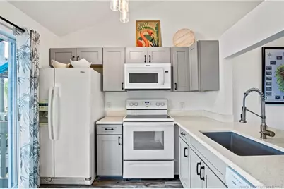 1555 NE Beacon Drive #1007, Jensen Beach, FL 34957 - Photo 7