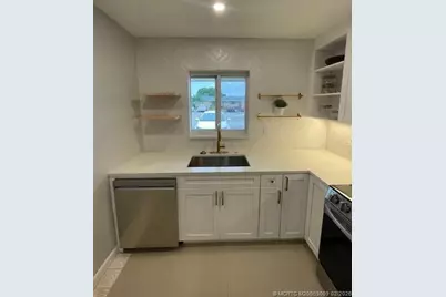 2501 Barkley Drive W #C, West Palm Beach, FL 33415 - Photo 3