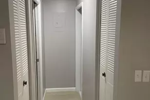 2501 Barkley Dr W, West Palm Beach, FL 33415 - Photo 5