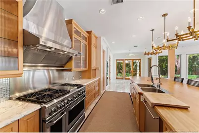 301 SE Harbor Point Drive, Stuart, FL 34996 - Photo 17