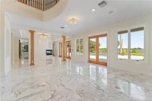 301 SE Harbor Point Dr, Stuart, FL 34996 - Photo 13