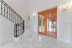 301 SE Harbor Point Dr, Stuart, FL 34996 - Photo 11