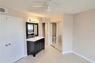 1526 SE Royal Green Cir, Port Saint Lucie, FL 34952 - Photo 29