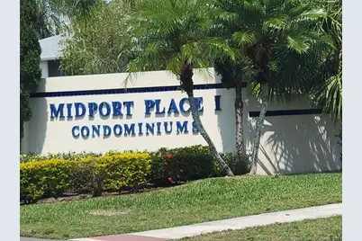 1526 SE Royal Green Circle #205, Port Saint Lucie, FL 34952 - Photo 37