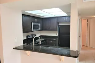 1526 SE Royal Green Cir, Port Saint Lucie, FL 34952 - Photo 17