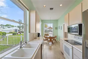 7756 SE Bay Cedar Cir, Hobe Sound, FL 33455 - Photo 11