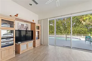 7756 SE Bay Cedar Cir, Hobe Sound, FL 33455 - Photo 9