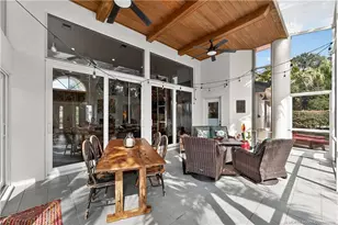 2001 NW Laurel Oak Ln, Palm City, FL 34990 - Photo 27