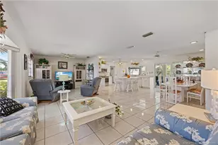 477 SE Seabreeze Ln, Port Saint Lucie, FL 34983 - Photo 19