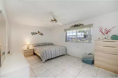 477 SE Seabreeze Lane, Port Saint Lucie, FL 34983 - Photo 23