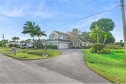 5301 Indian Bend Lane, Fort Pierce, FL 34951 - Photo 1