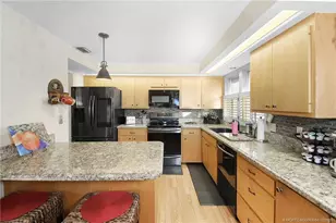 5301 Indian Bend Ln, Fort Pierce, FL 34951 - Photo 21