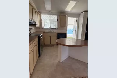 489 Swan Lane, Vero Beach, FL 32966 - Photo 5