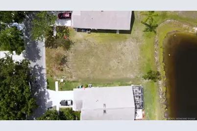 8249 Maidencane Place, Port Saint Lucie, FL 34952 - Photo 13