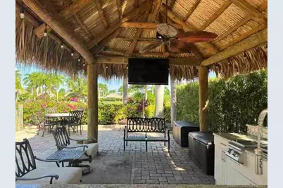 272 NW Hazard Way, Port Saint Lucie, FL 34986 - Photo 9