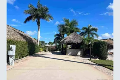 272 NW Hazard Way, Port Saint Lucie, FL 34986 - Photo 5