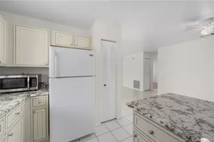 1456 SE Colchester Cir, Port Saint Lucie, FL 34952 - Photo 7