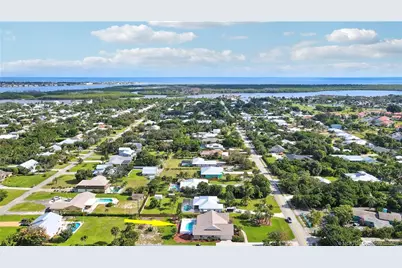 5439 SE Horseshoe Point Road, Stuart, FL 34997 - Photo 9