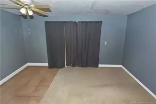 1082 SE St Lawrence Way, Stuart, FL 34997 - Photo 11