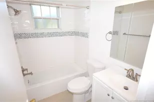 1566 SE Royal Green Cir, Port Saint Lucie, FL 34952 - Photo 11