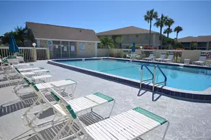 1566 SE Royal Green Cir, Port Saint Lucie, FL 34952 - Photo 3