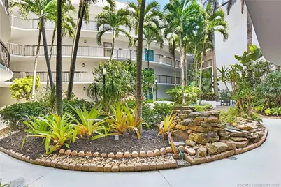 1357 NE Ocean Boulevard #214, Stuart, FL 34996 - Photo 7