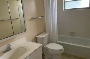 2929 SE Ocean Blvd, Stuart, FL 34996 - Photo 11