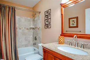 60 Aqua Ra Dr, Jensen Beach, FL 34957 - Photo 5