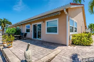 60 Aqua Ra Dr, Jensen Beach, FL 34957 - Photo 13