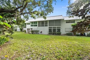 2929 SE Ocean Blvd, Stuart, FL 34996 - Photo 3