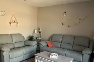 154 SE Selva Ct, Port Saint Lucie, FL 34983 - Photo 9