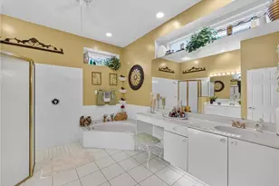 618 SW Lake Charles Cir, Port Saint Lucie, FL 34986 - Photo 17