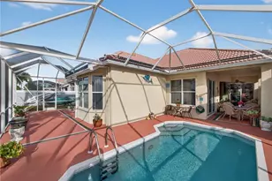 618 SW Lake Charles Cir, Port Saint Lucie, FL 34986 - Photo 5